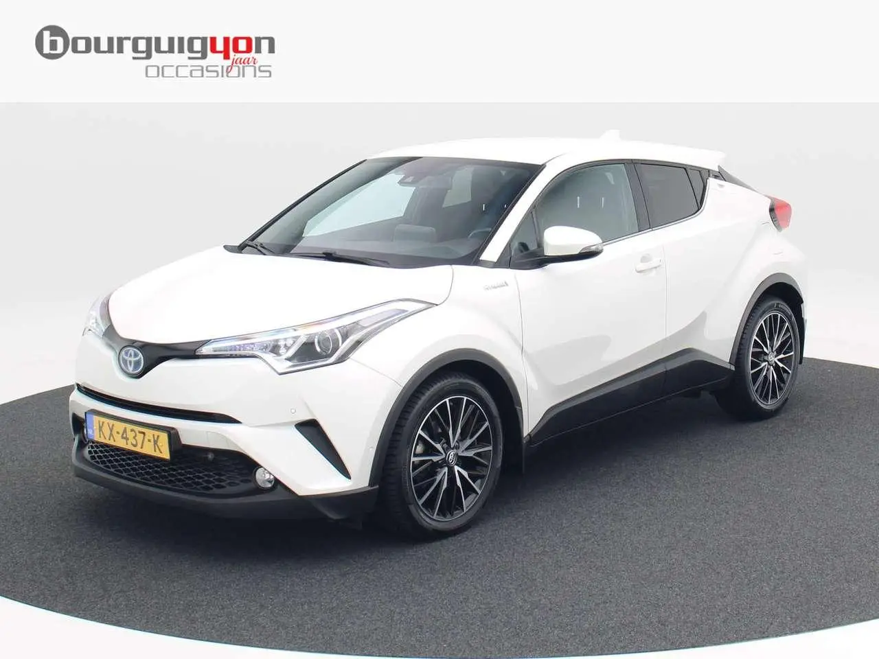 Photo 1 : Toyota C-hr 2016 Hybrid