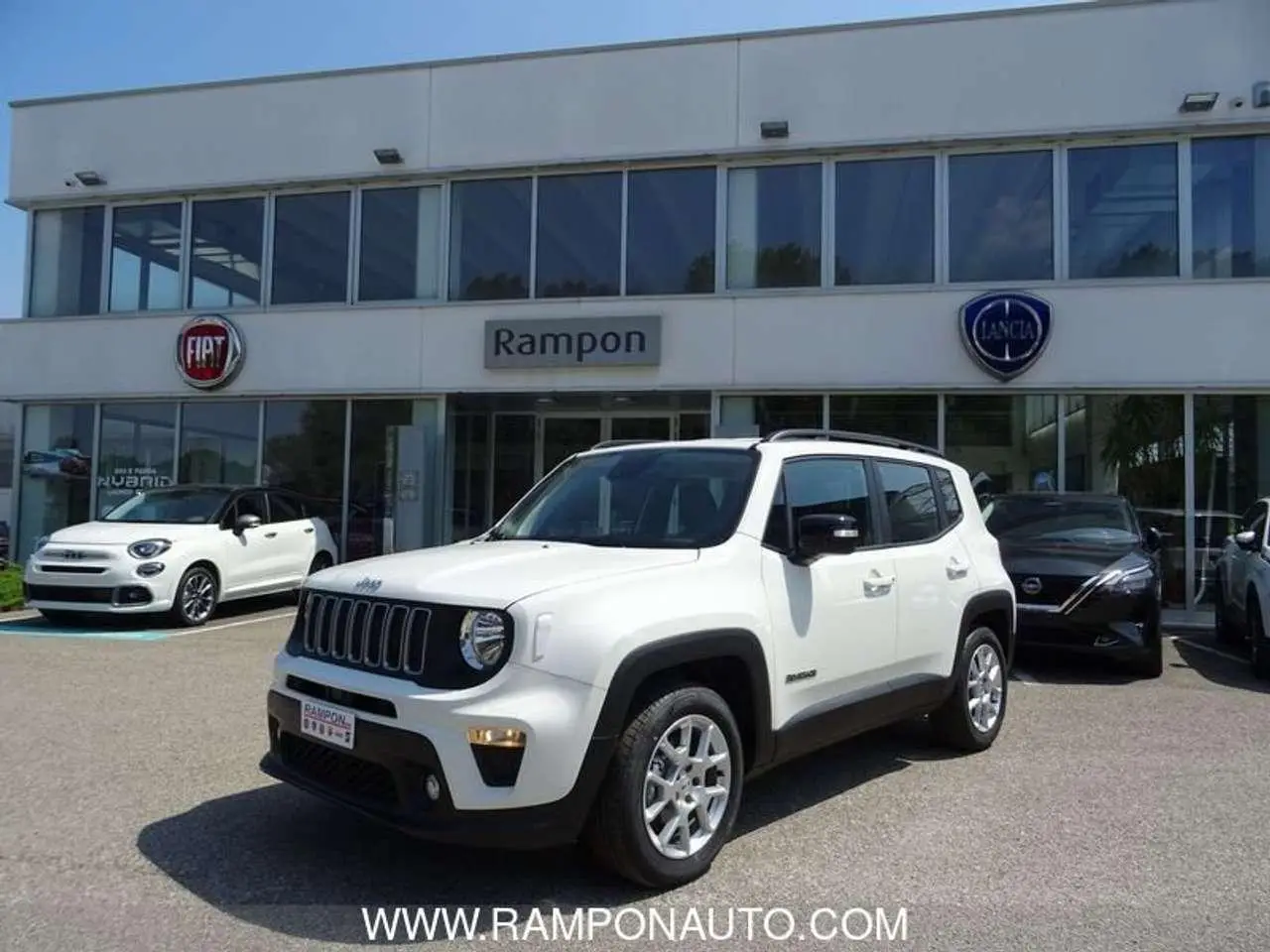 Photo 1 : Jeep Renegade 2023 Essence