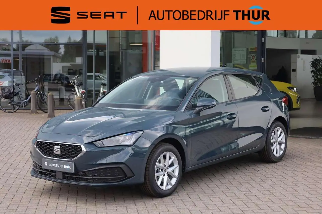 Photo 1 : Seat Leon 2024 Petrol