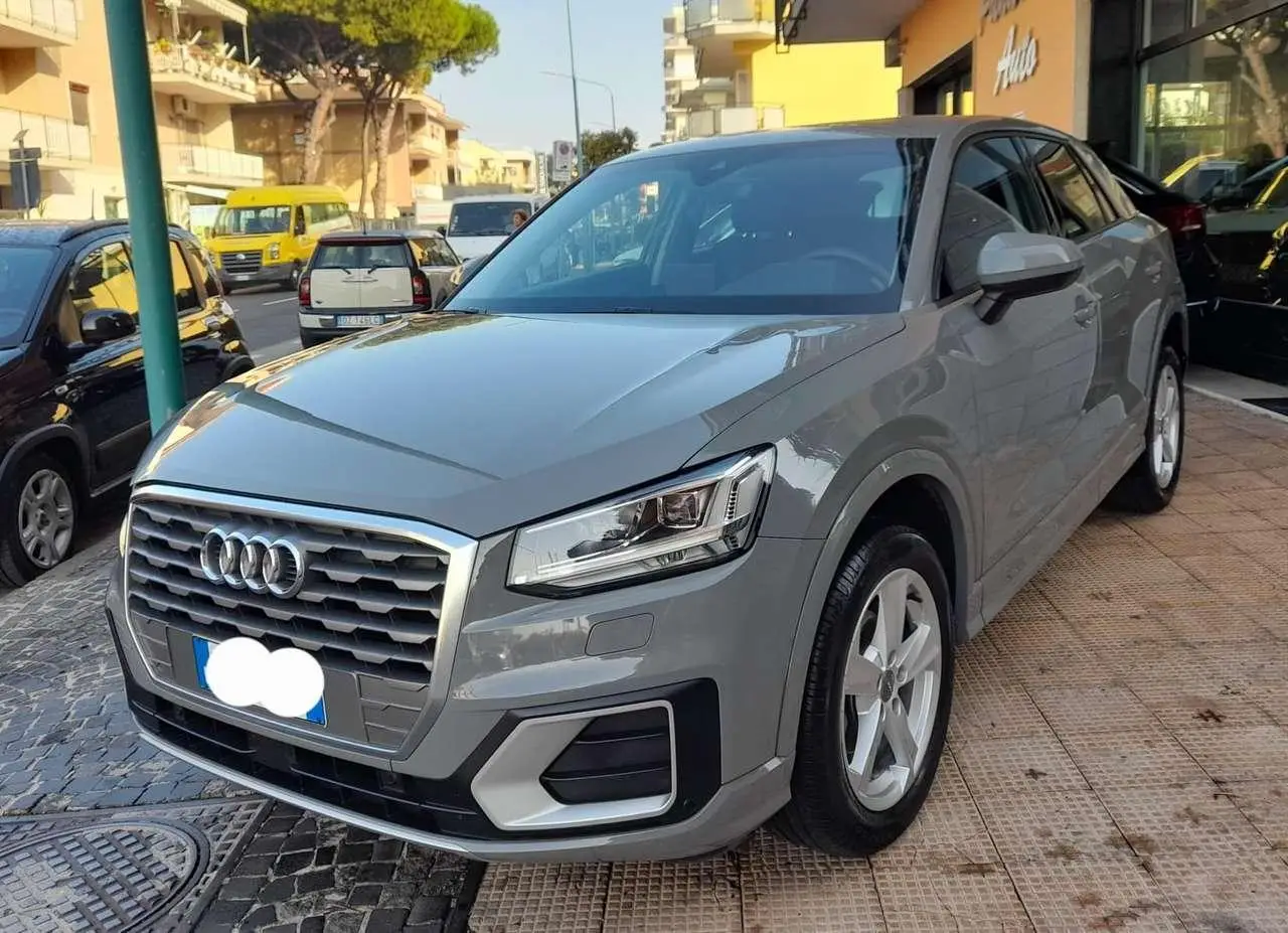 Photo 1 : Audi Q2 2019 Diesel