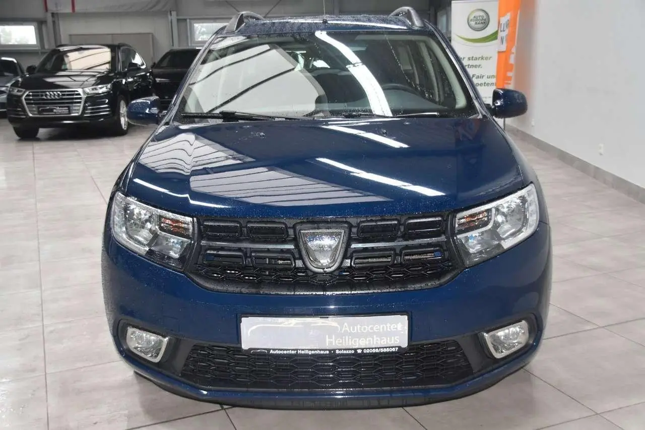 Photo 1 : Dacia Logan 2017 Essence