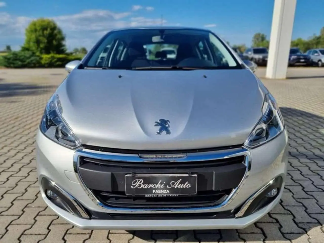 Photo 1 : Peugeot 208 2017 Diesel