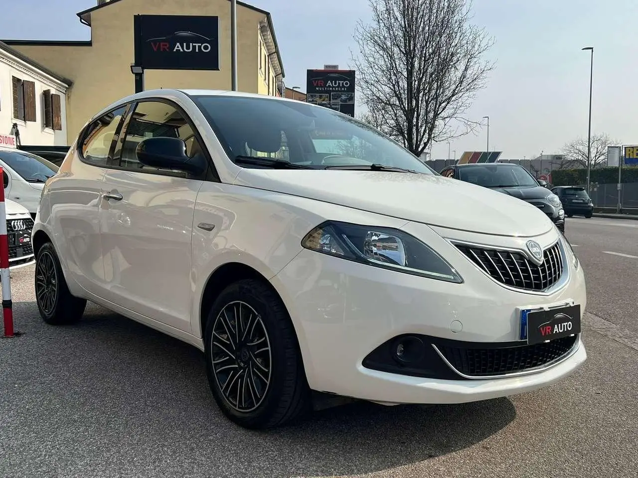 Photo 1 : Lancia Ypsilon 2022 Hybrid