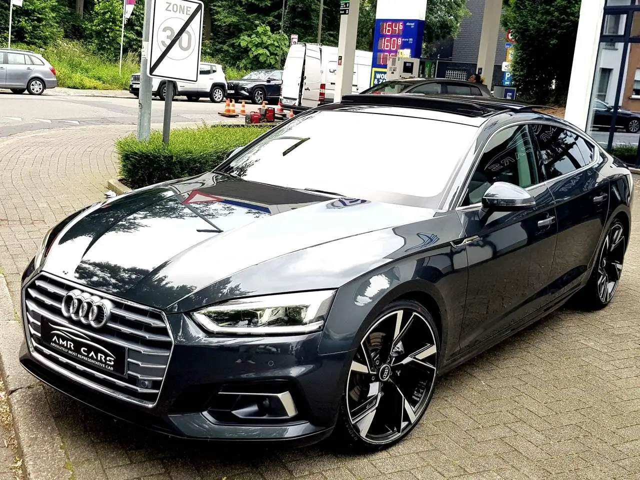 Photo 1 : Audi A5 2019 Petrol