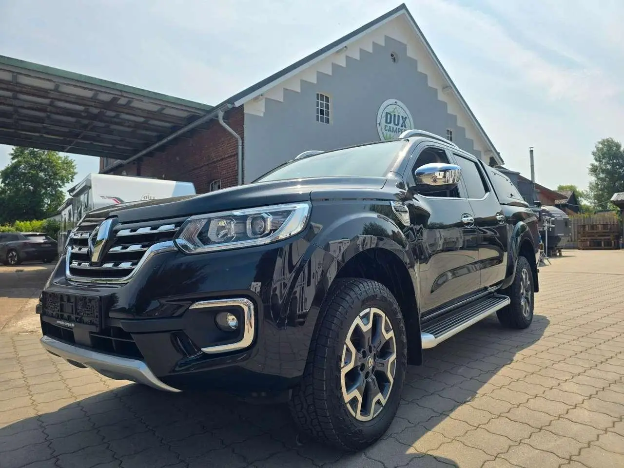 Photo 1 : Renault Alaskan 2021 Diesel