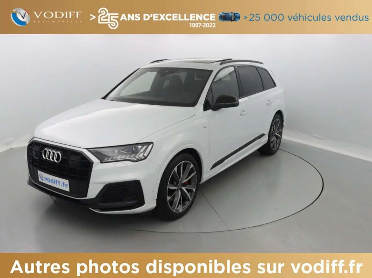 Photo 1 : Audi Q7 2021 Autres