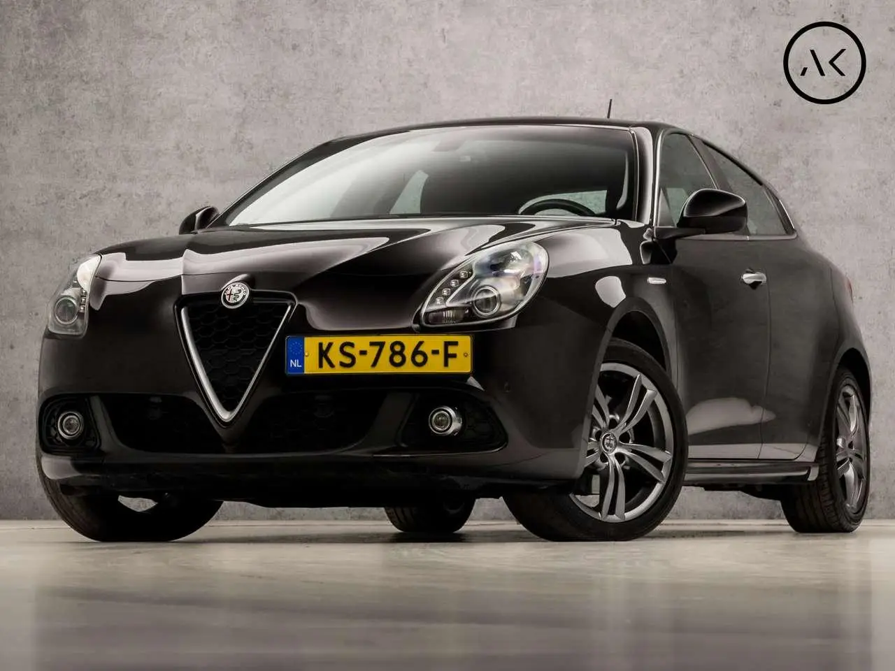 Photo 1 : Alfa Romeo Giulietta 2016 Petrol