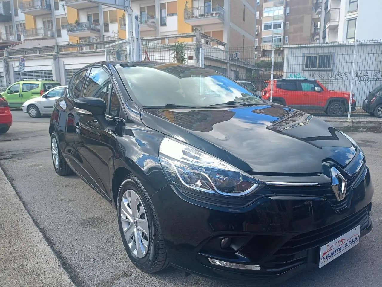 Photo 1 : Renault Clio 2018 Diesel