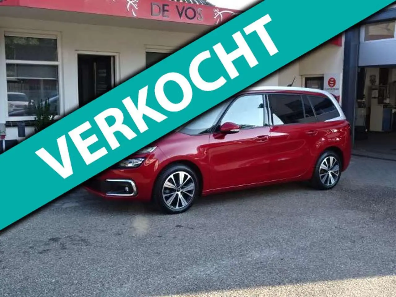 Photo 1 : Citroen C4 2019 Petrol