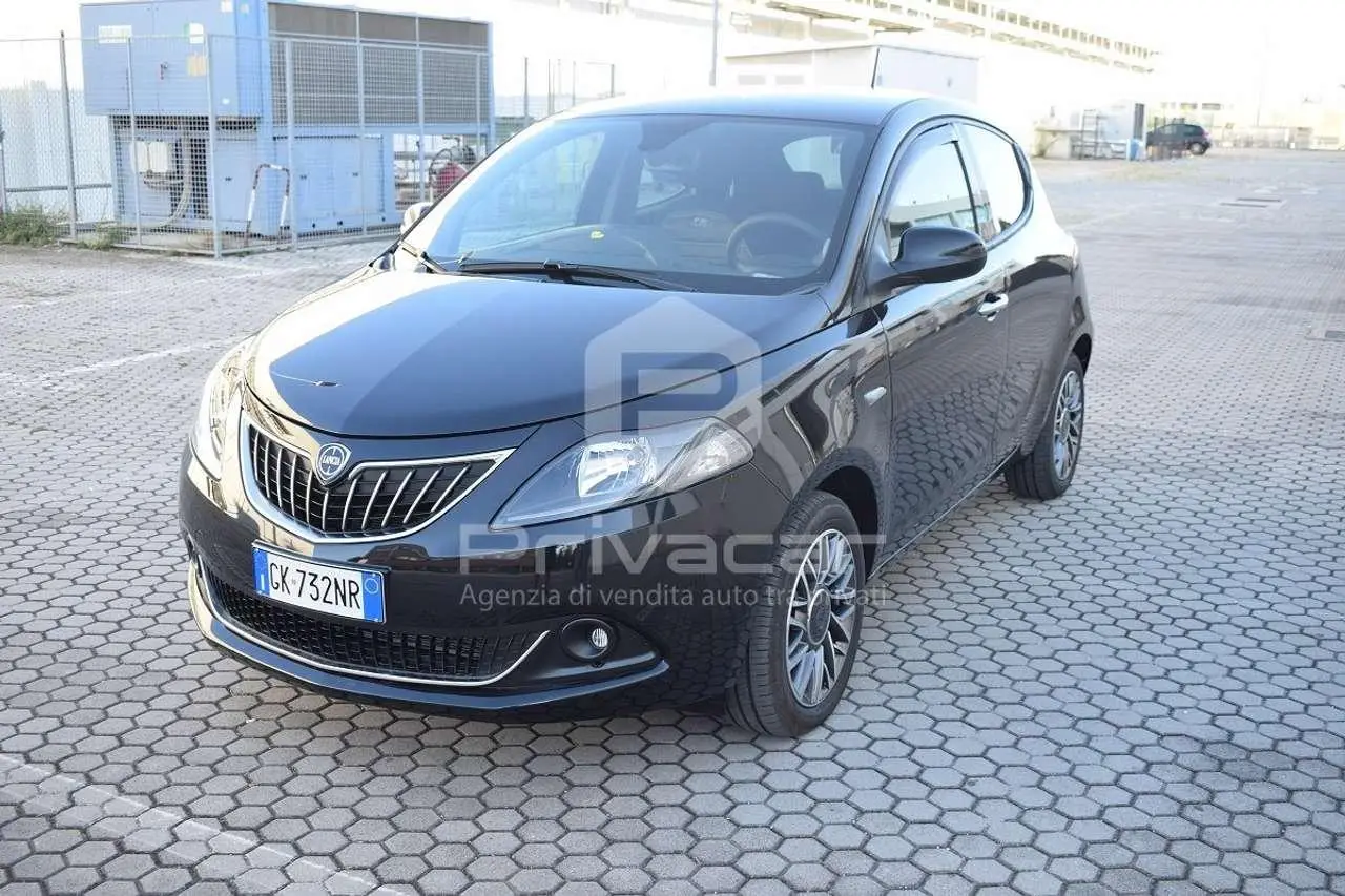 Photo 1 : Lancia Ypsilon 2022 Hybrid