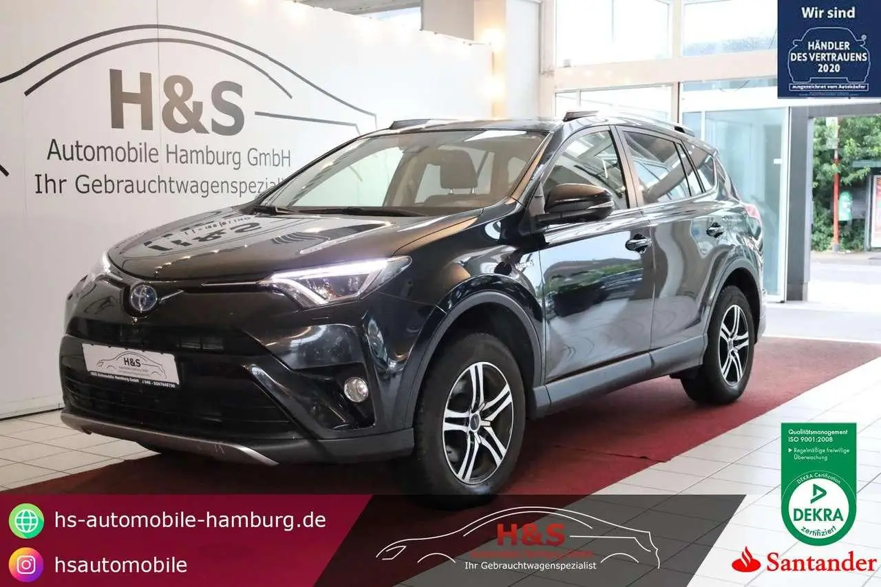 Photo 1 : Toyota Rav4 2017 Petrol