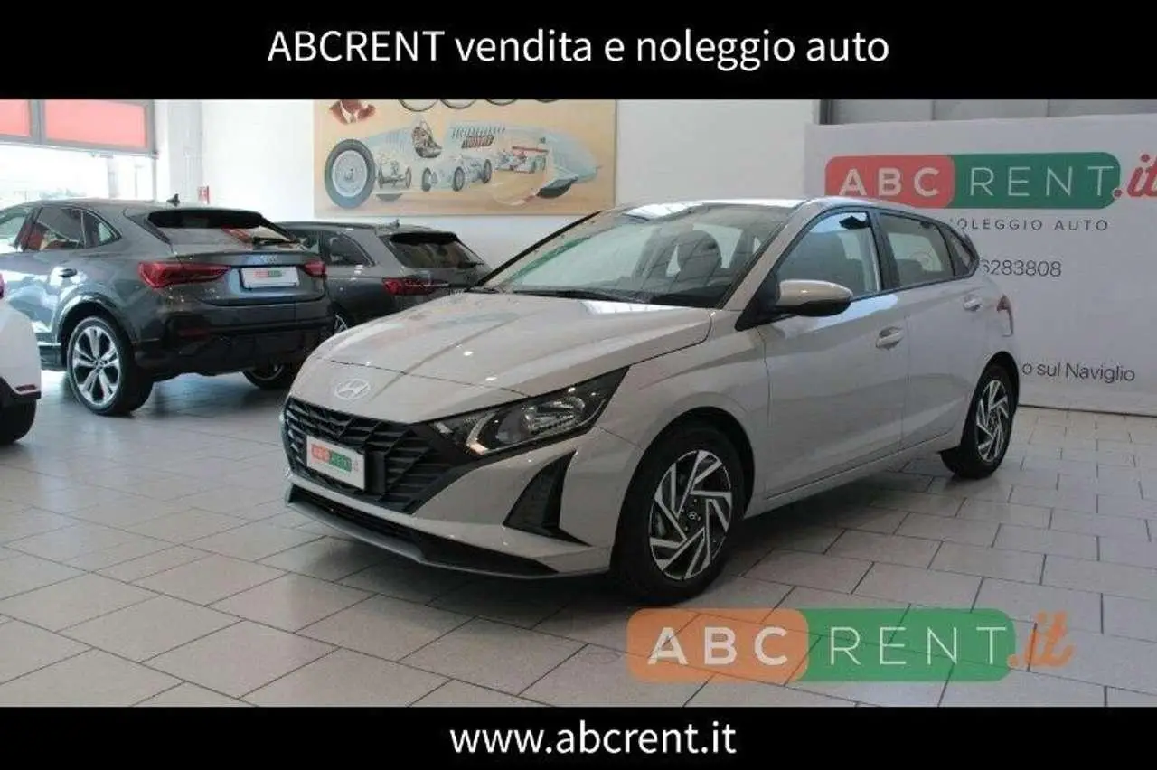 Photo 1 : Hyundai I20 2024 Petrol