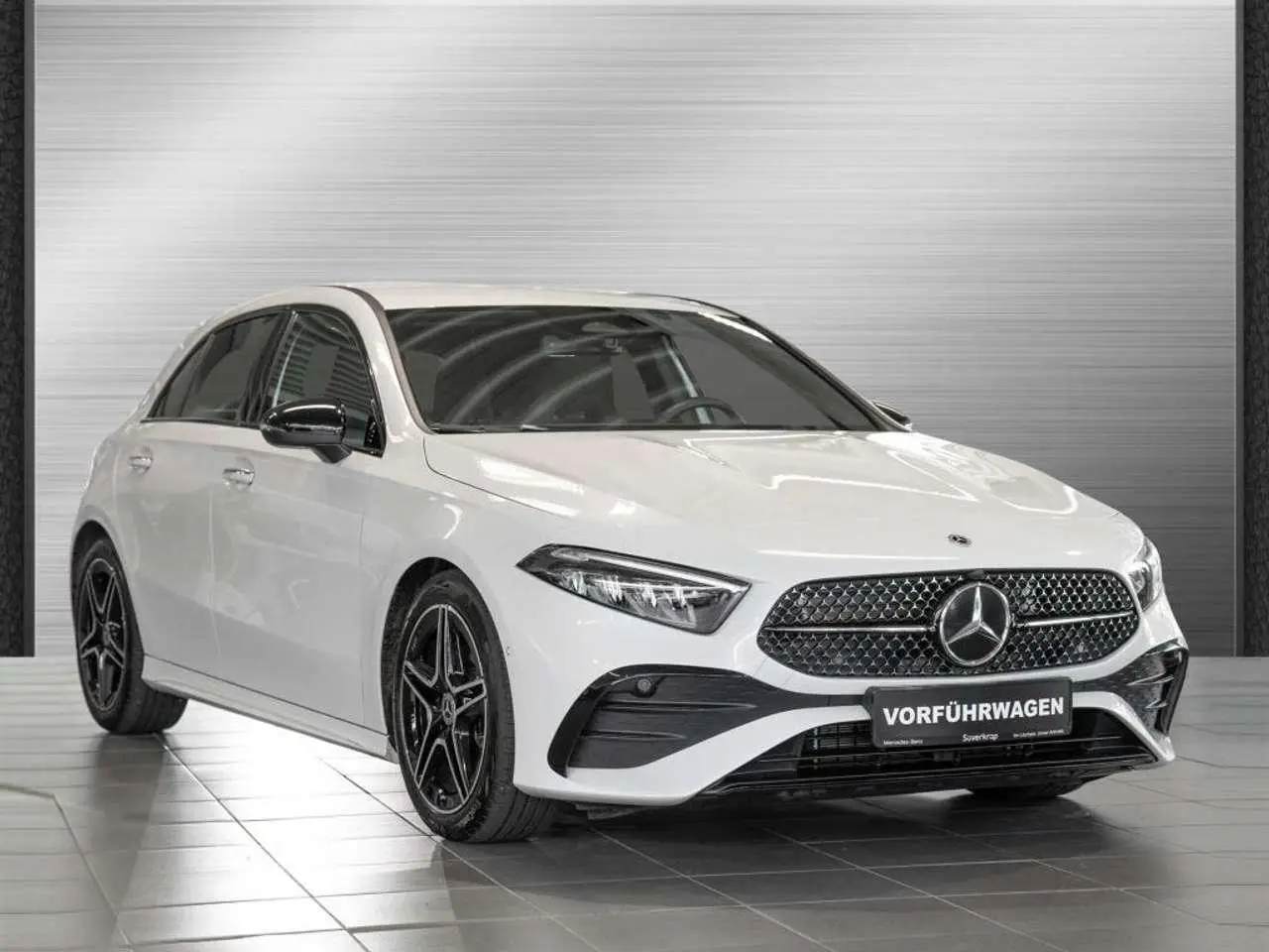 Photo 1 : Mercedes-benz Classe A 2023 Essence