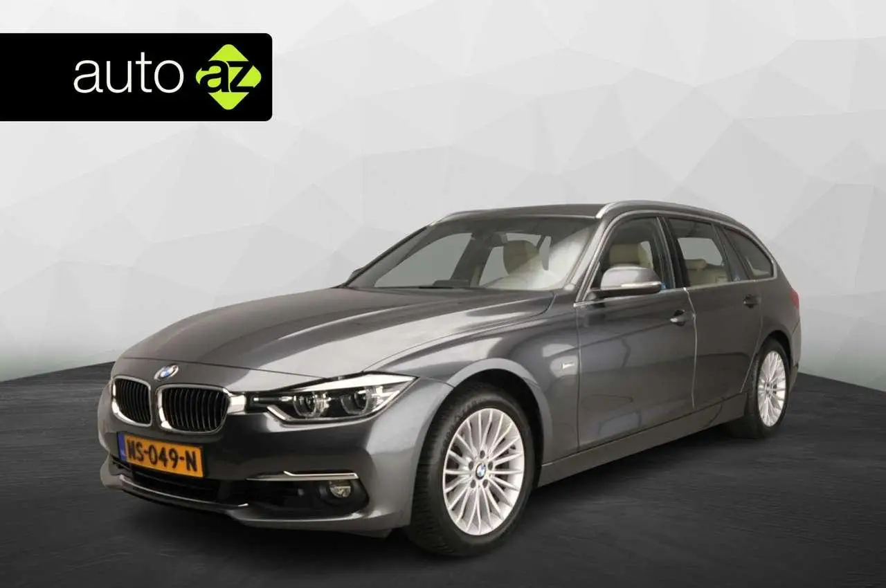 Photo 1 : Bmw Serie 3 2017 Petrol