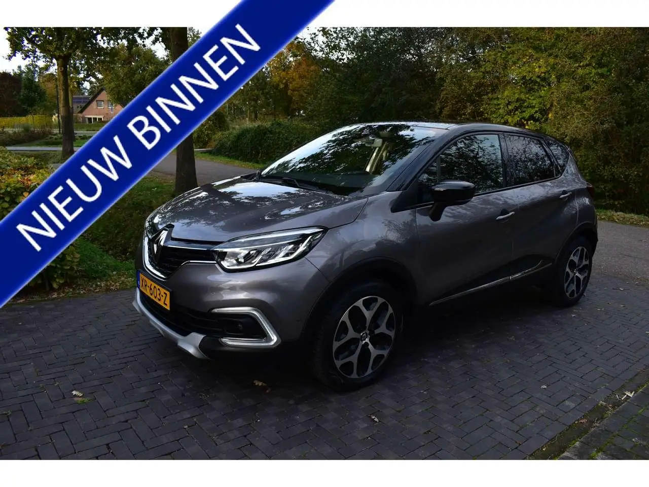 Photo 1 : Renault Captur 2019 Essence