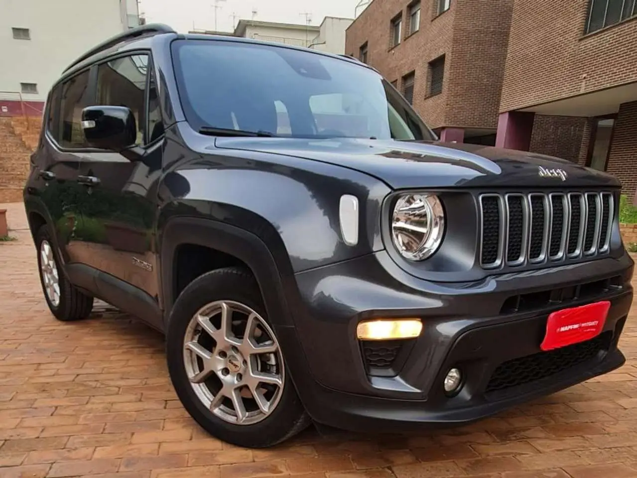 Photo 1 : Jeep Renegade 2023 Hybrid