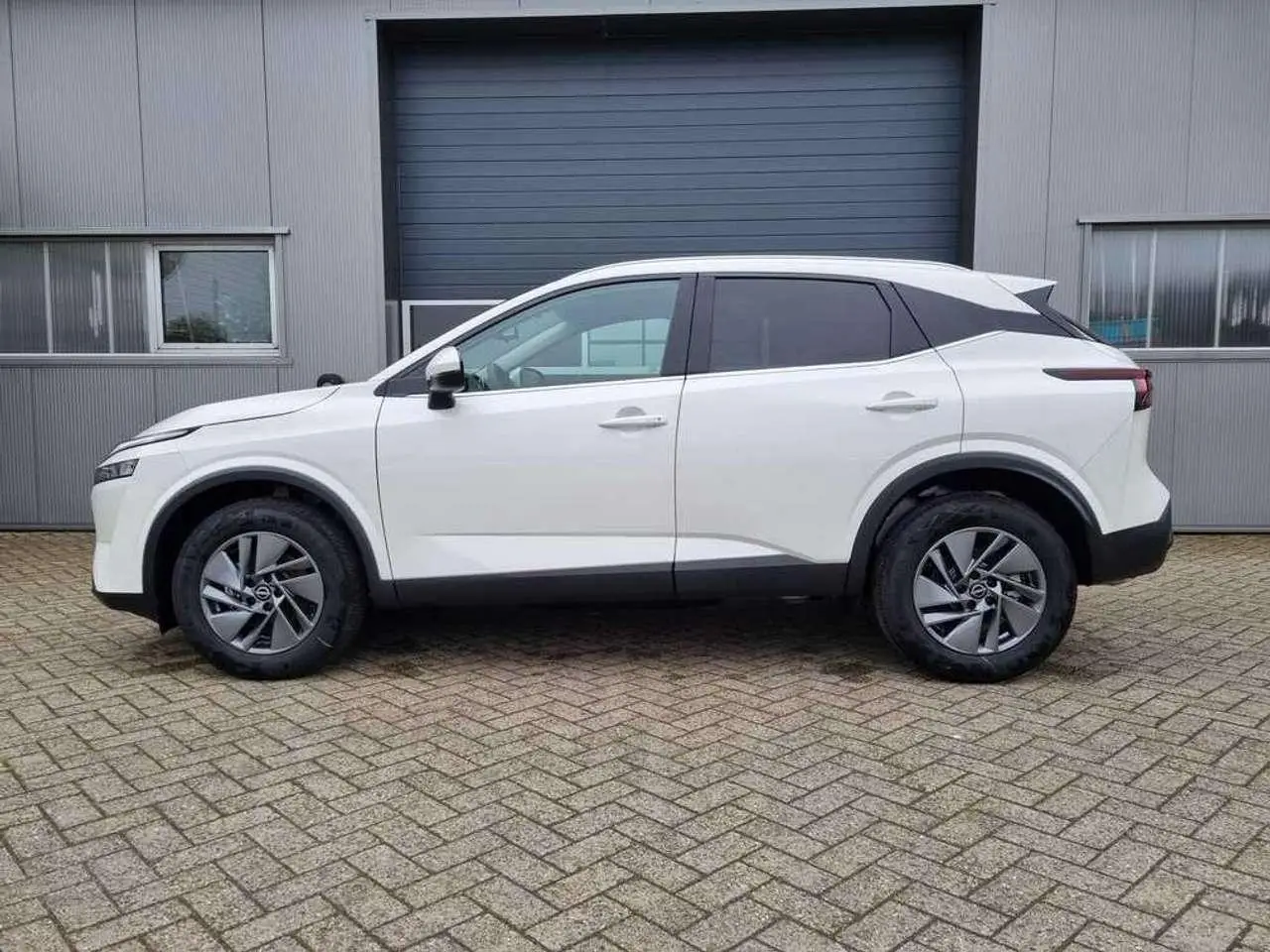 Photo 1 : Nissan Qashqai 2024 Essence