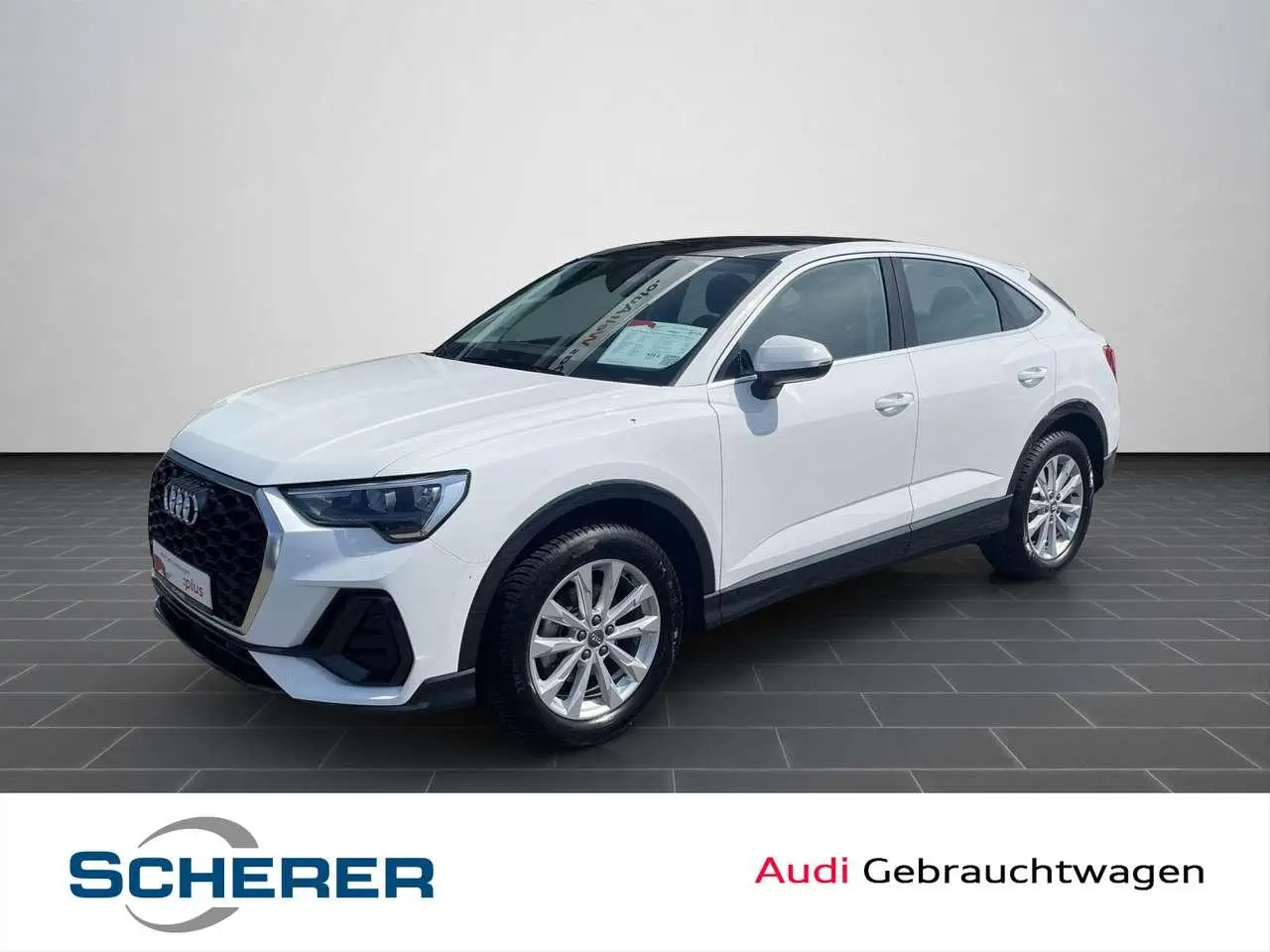 Photo 1 : Audi Q3 2020 Petrol