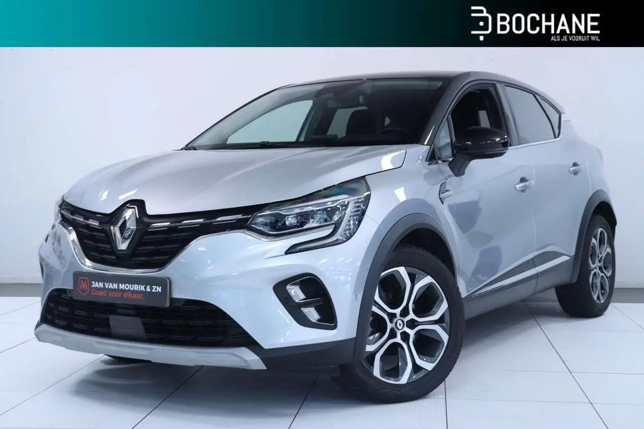 Photo 1 : Renault Captur 2023 Petrol