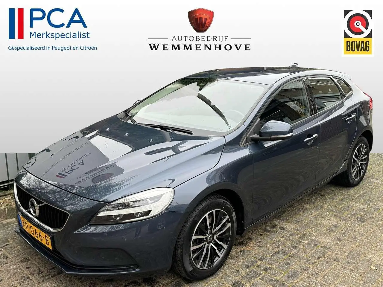 Photo 1 : Volvo V40 2019 Essence