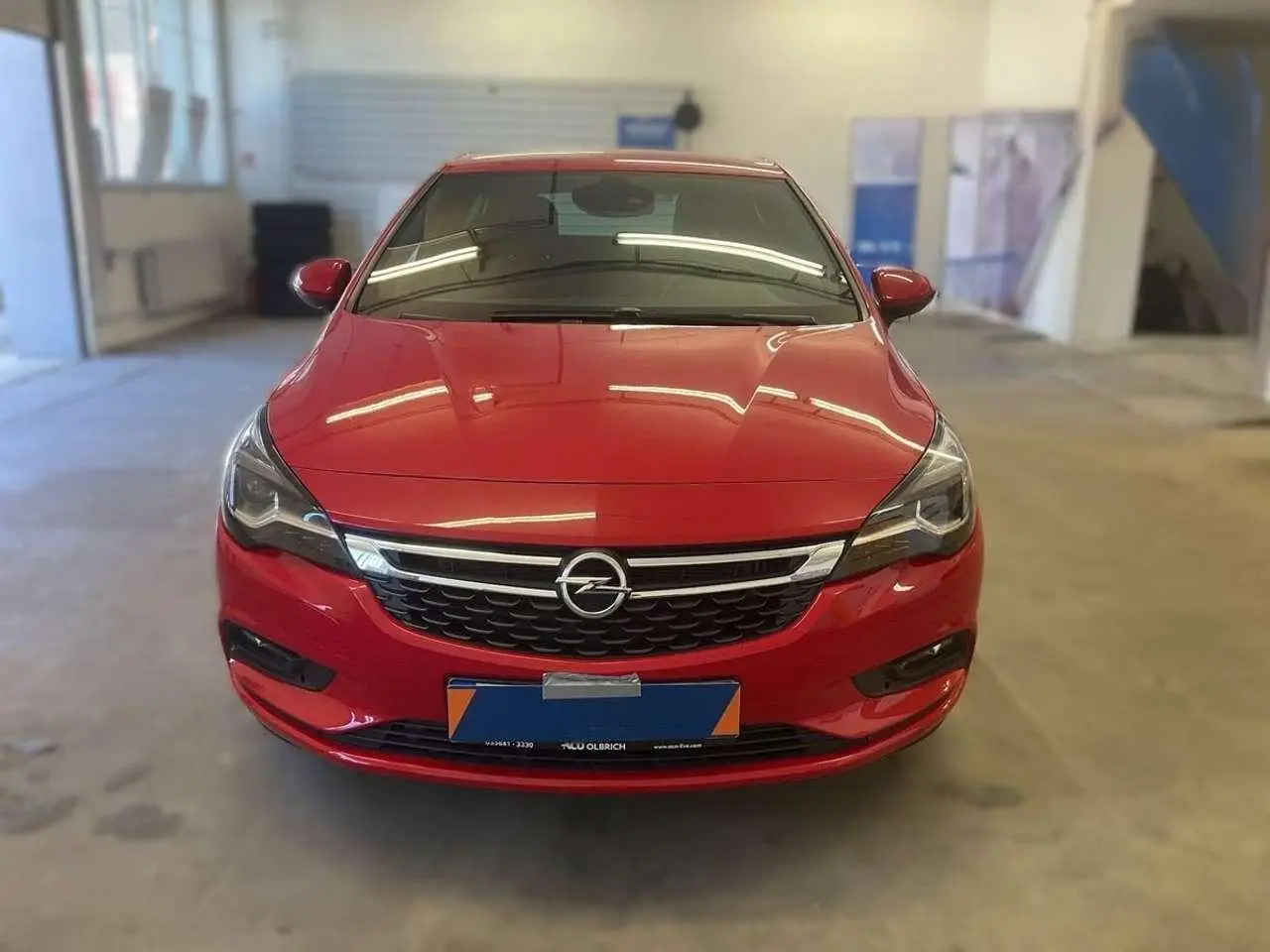 Photo 1 : Opel Astra 2016 Petrol