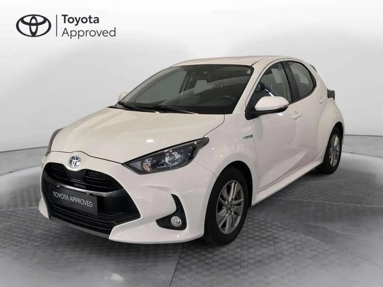 Photo 1 : Toyota Yaris 2021 Hybrid