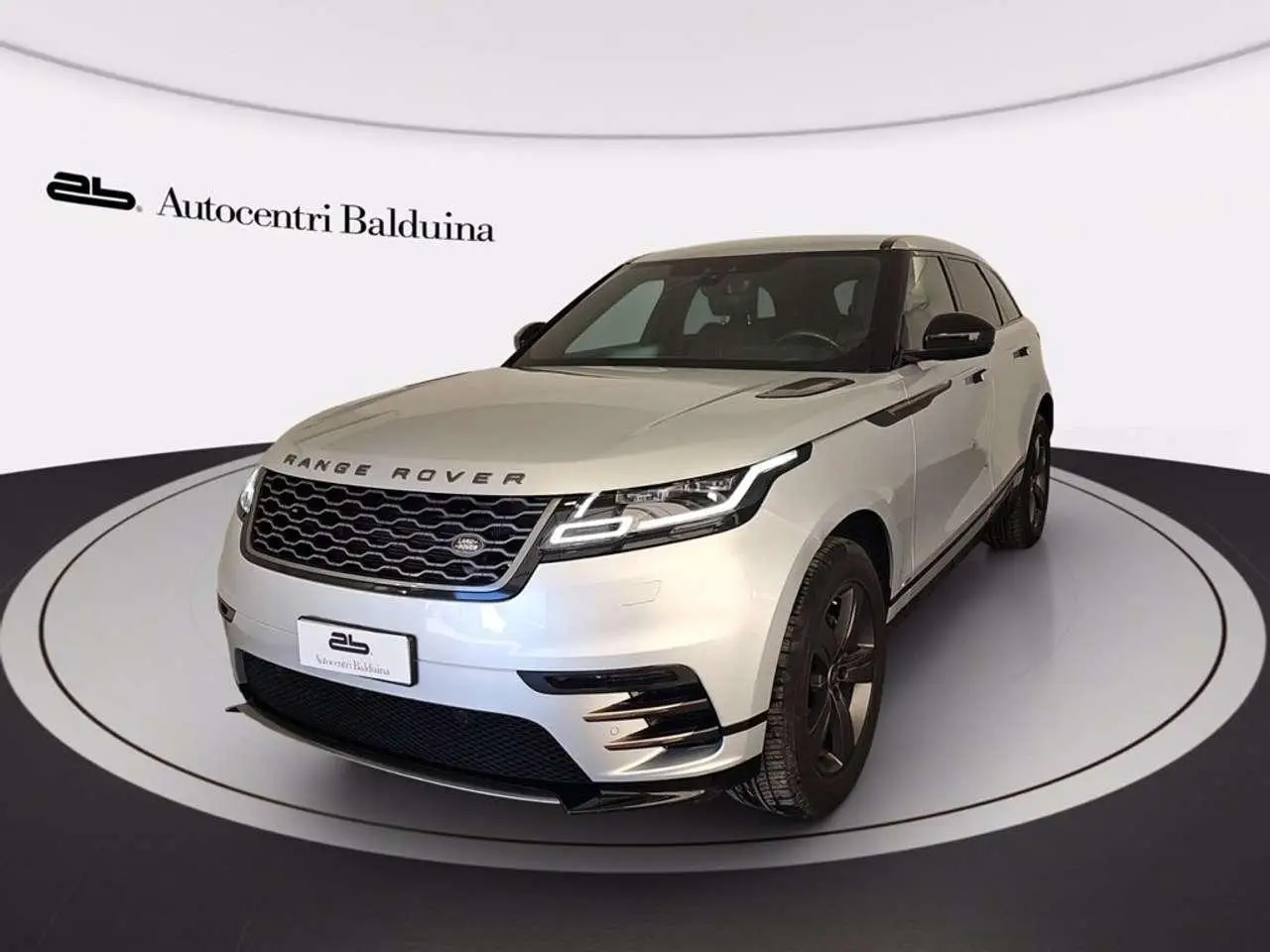 Photo 1 : Land Rover Range Rover Velar 2018 Petrol