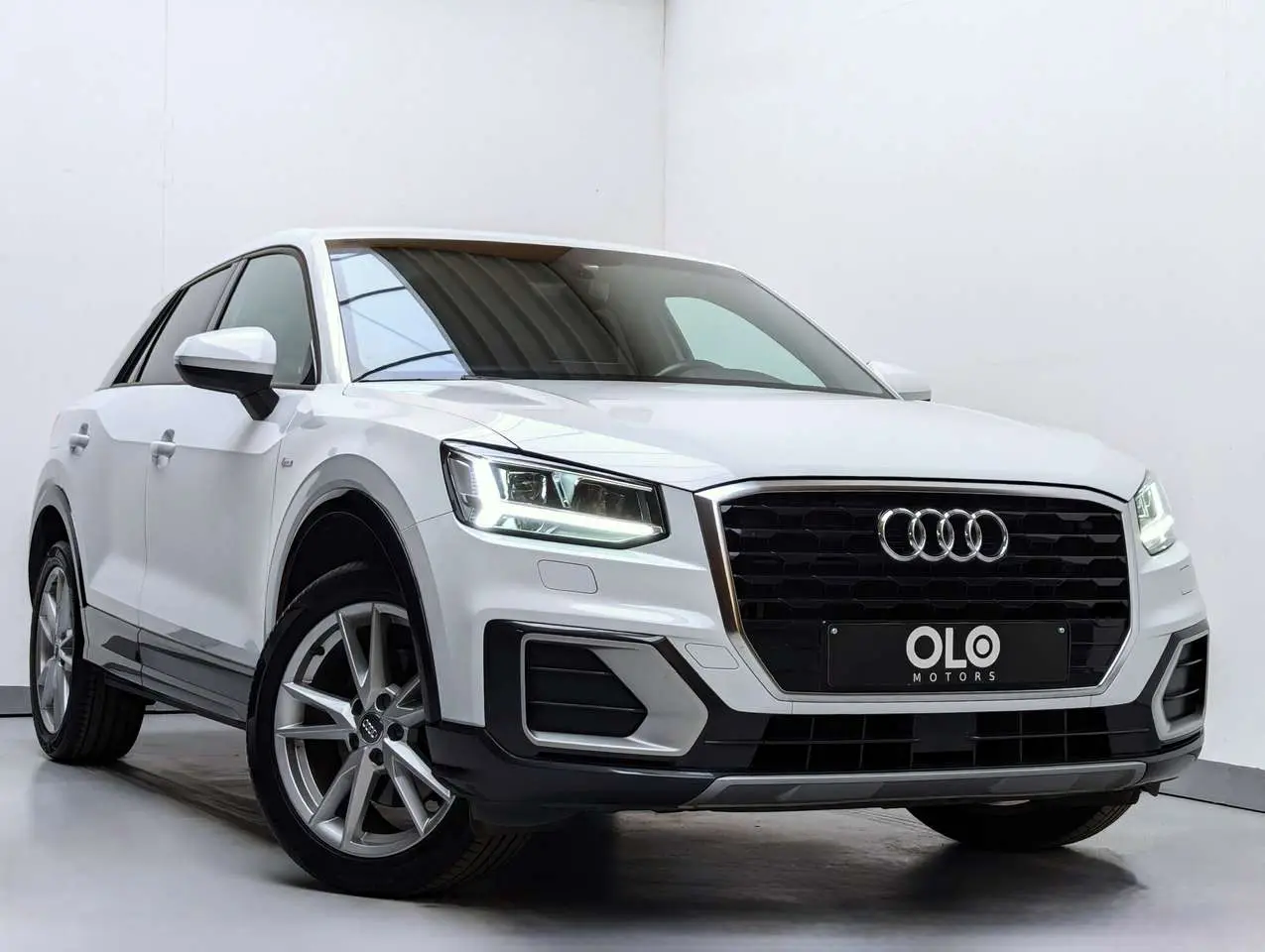 Photo 1 : Audi Q2 2017 Petrol