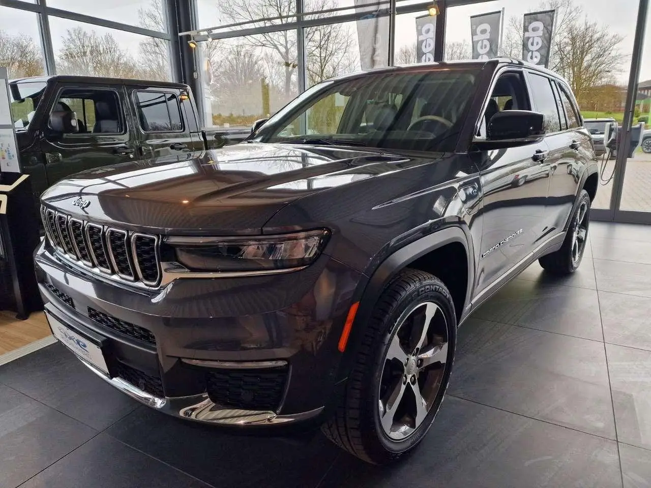 Photo 1 : Jeep Grand Cherokee 2024 Hybrid