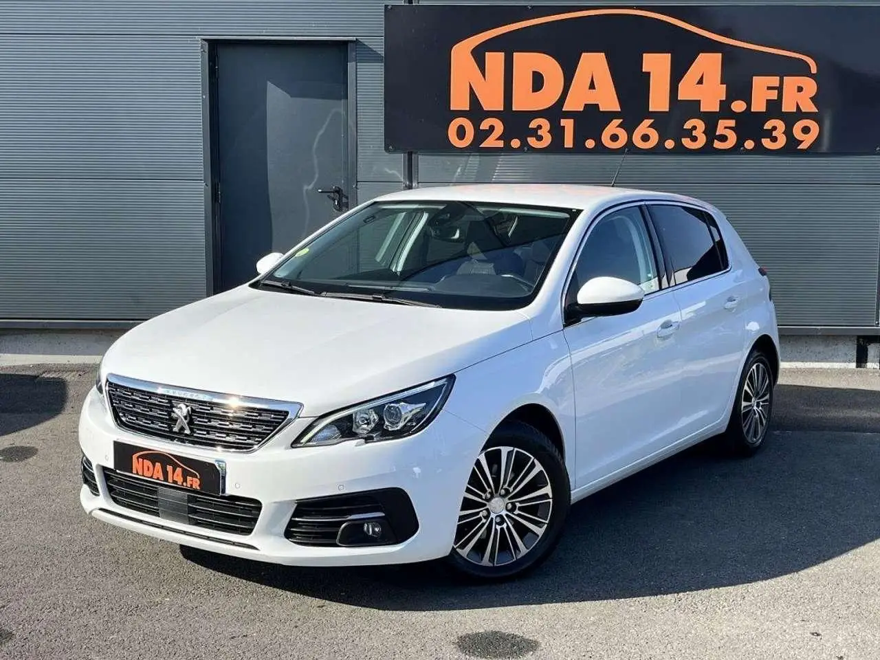 Photo 1 : Peugeot 308 2021 Diesel