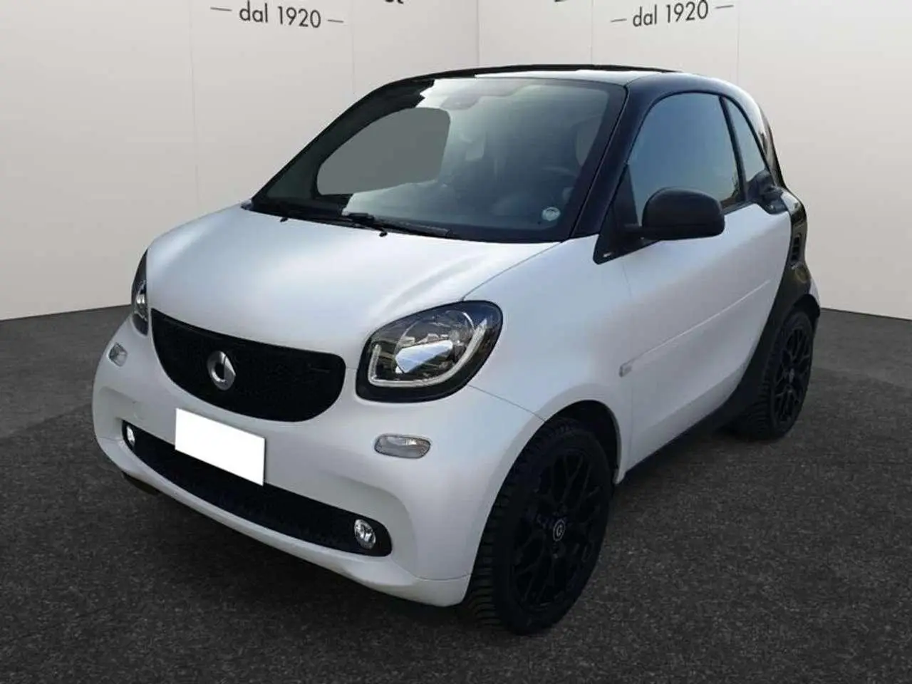 Photo 1 : Smart Fortwo 2017 Petrol