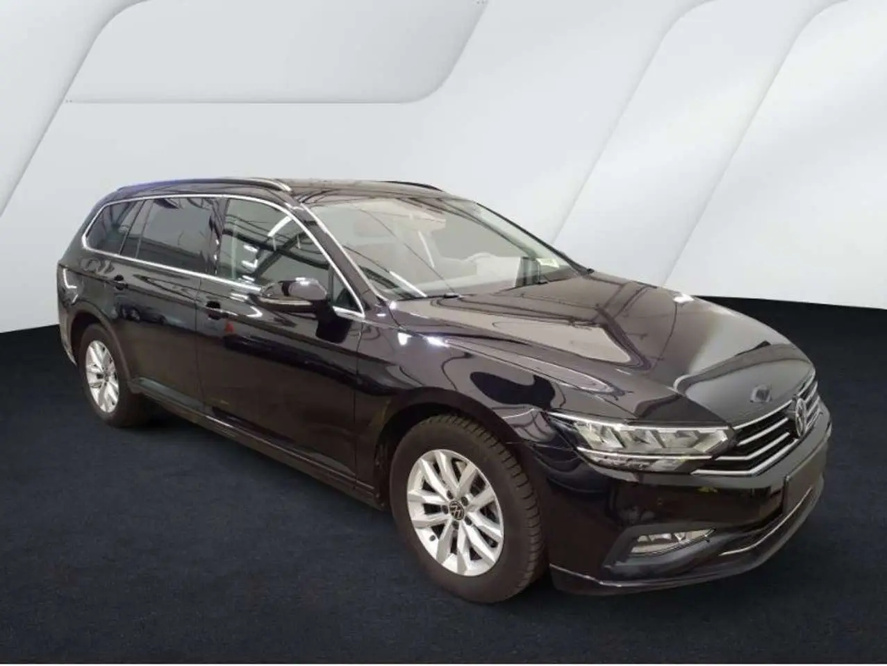 Photo 1 : Volkswagen Passat 2023 Diesel