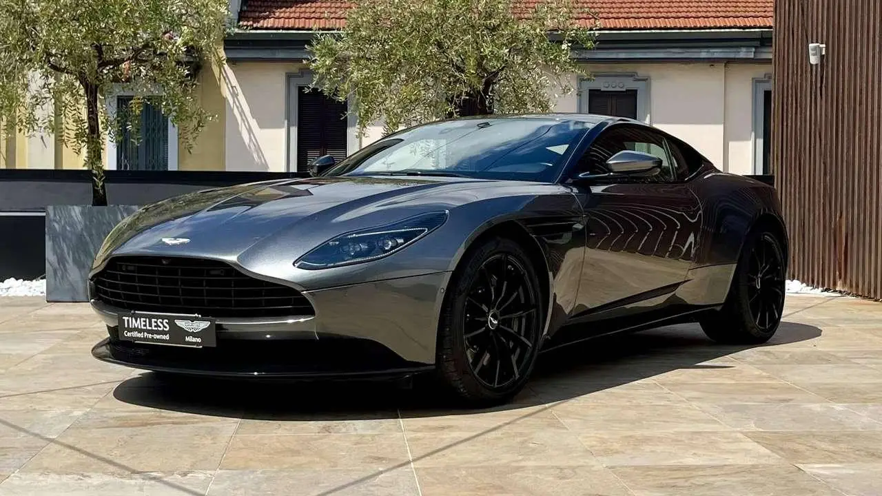 Photo 1 : Aston Martin Db11 2020 Petrol