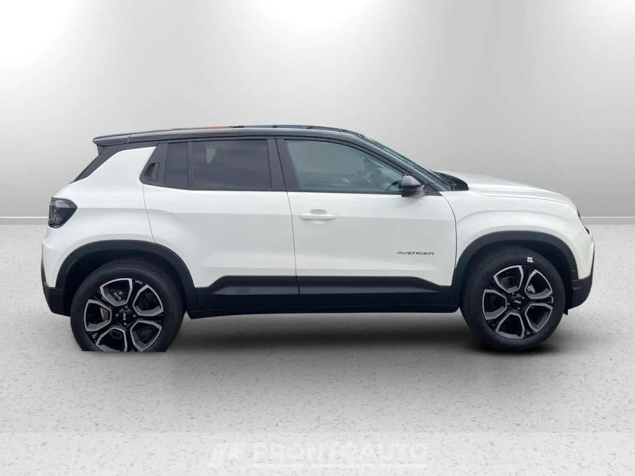 Photo 1 : Jeep Avenger 2024 Petrol