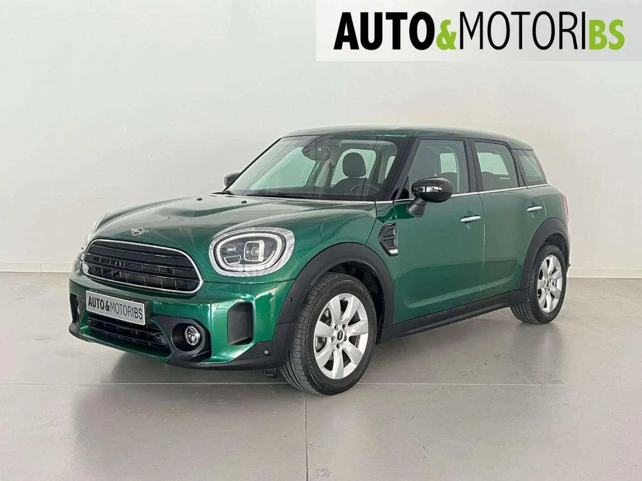 Photo 1 : Mini One 2020 Petrol