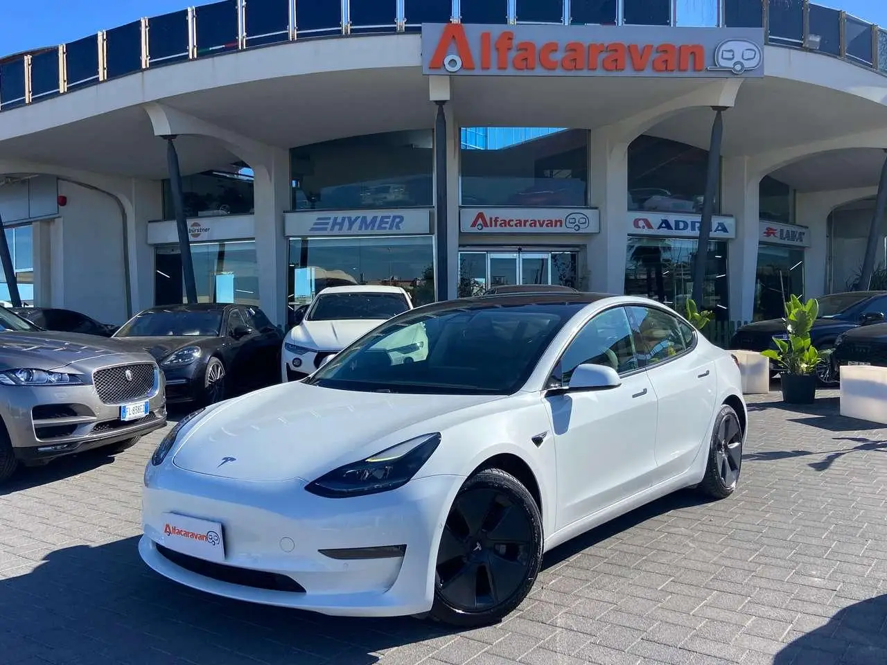 Photo 1 : Tesla Model 3 2021 Electric