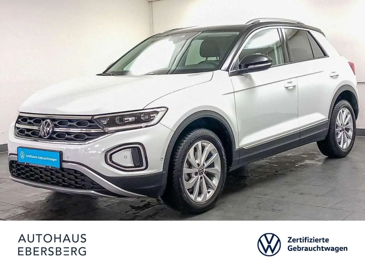 Photo 1 : Volkswagen T-roc 2023 Essence