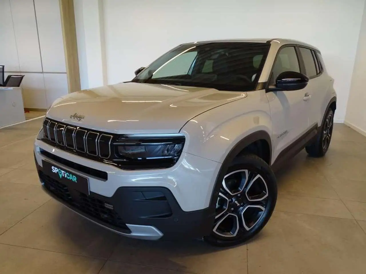 Photo 1 : Jeep Avenger 2023 Essence