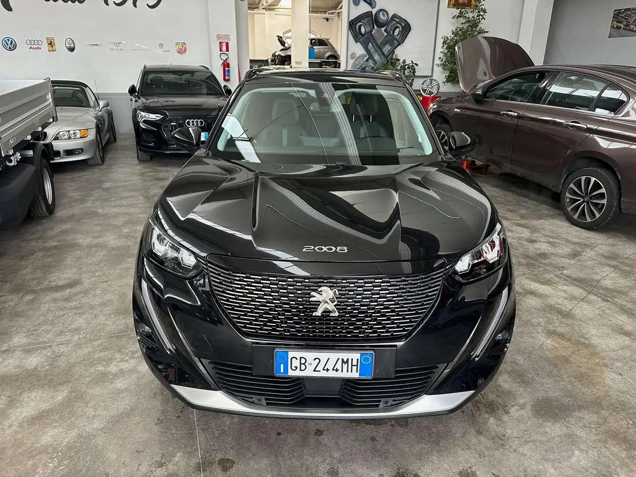 Photo 1 : Peugeot 2008 2020 Petrol