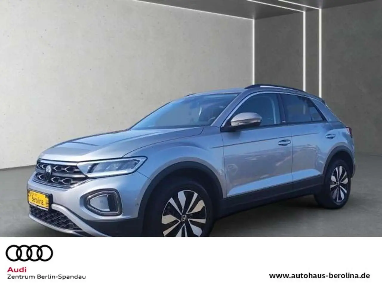 Photo 1 : Volkswagen T-roc 2023 Essence