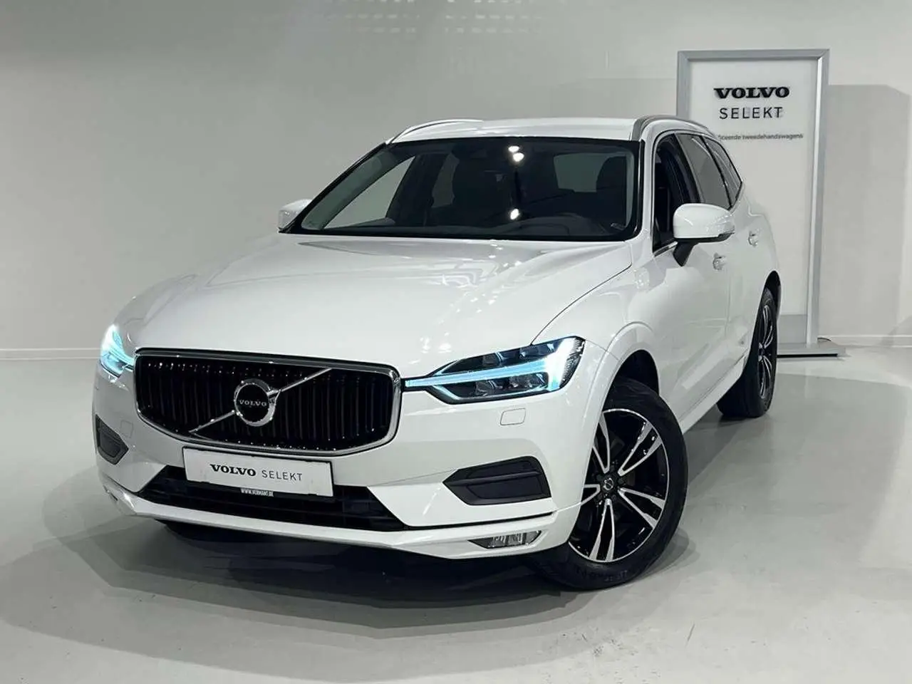 Photo 1 : Volvo Xc60 2018 Diesel