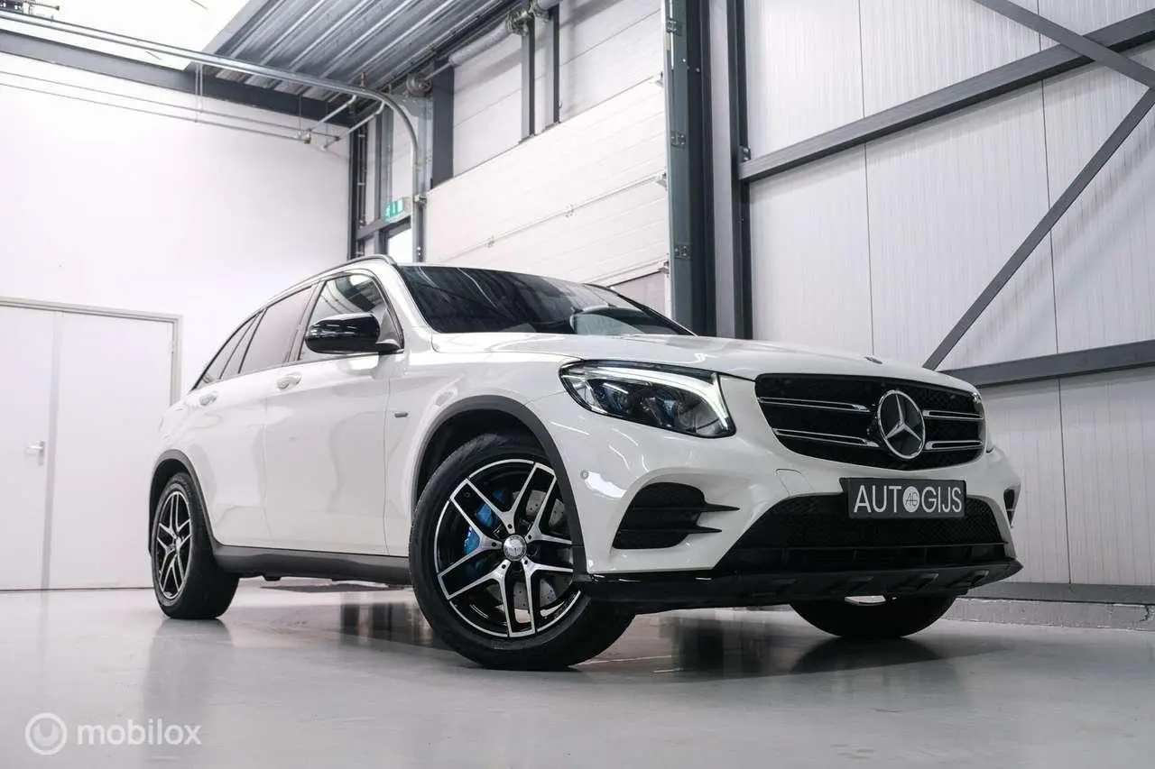 Photo 1 : Mercedes-benz Classe Glc 2016 Hybrid