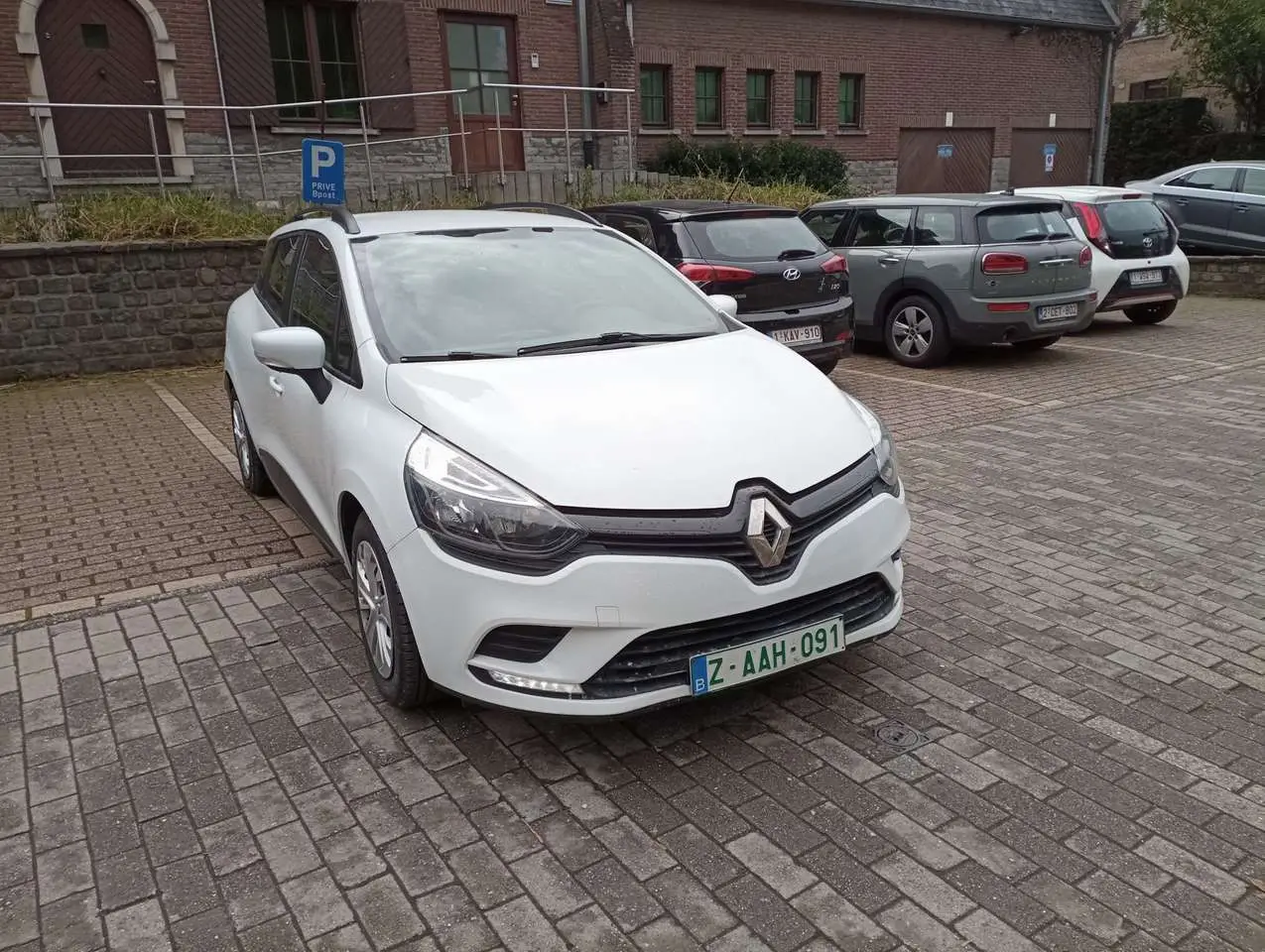 Photo 1 : Renault Clio 2017 Petrol