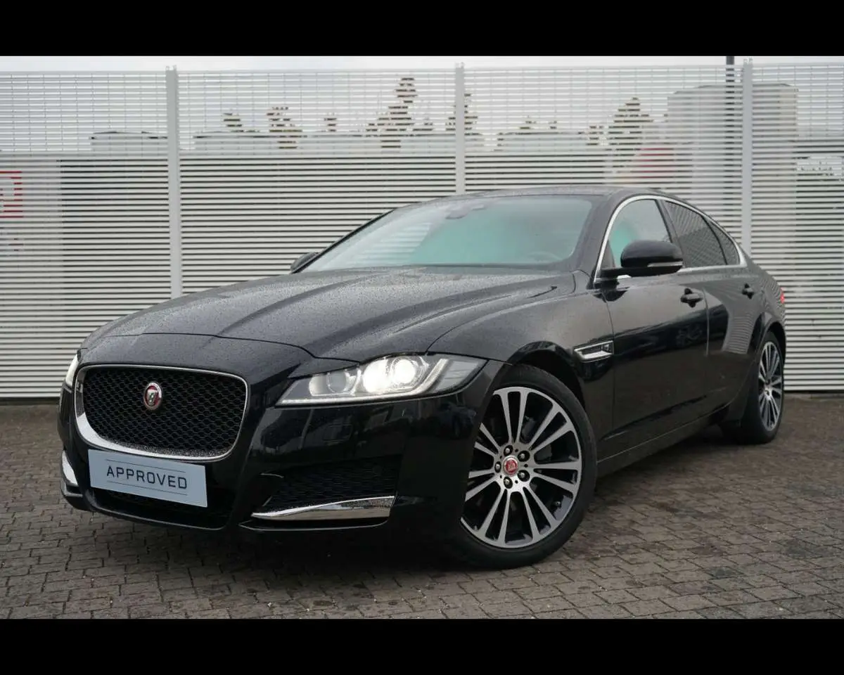 Photo 1 : Jaguar Xf 2020 Diesel