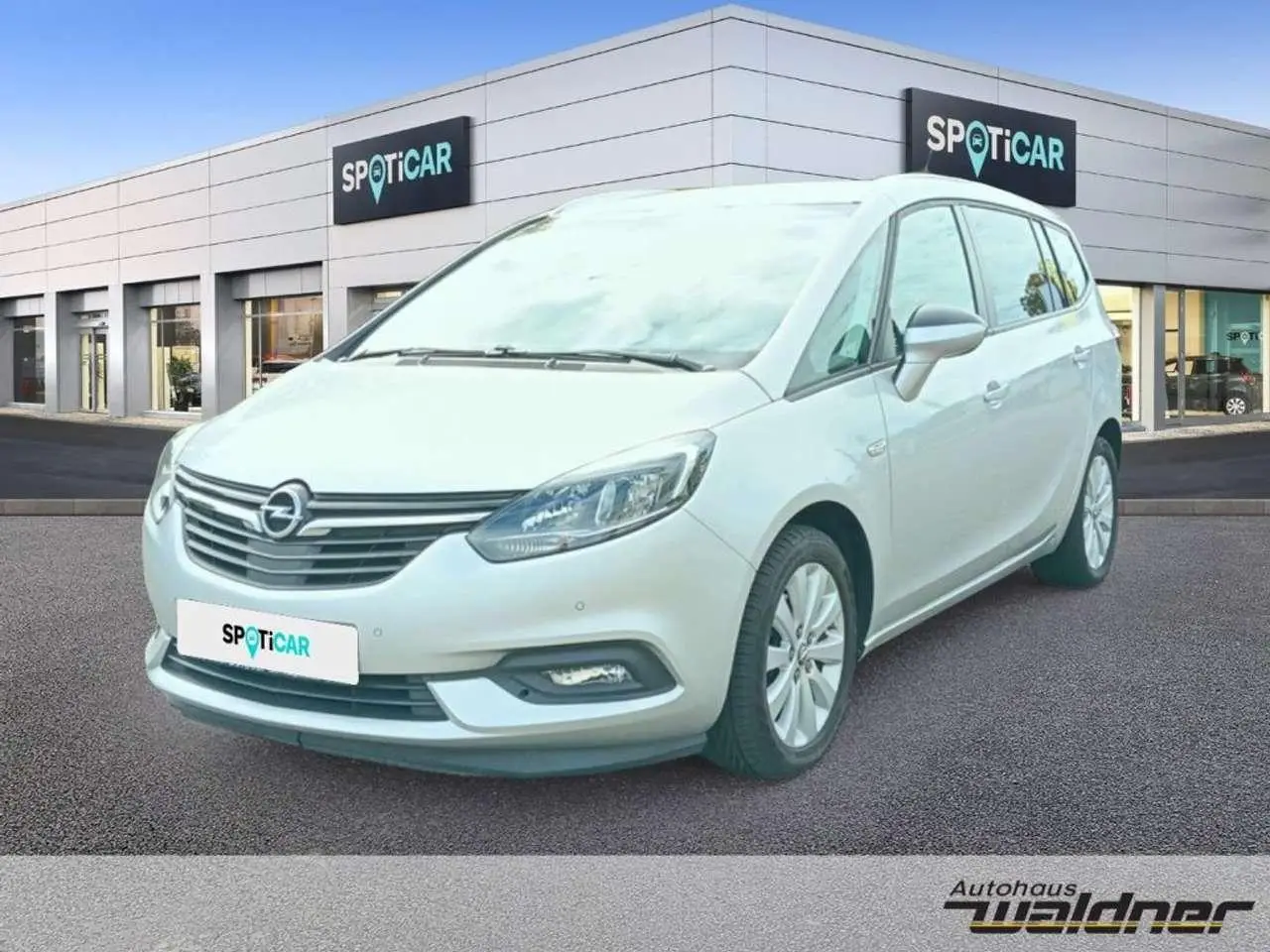 Photo 1 : Opel Zafira 2018 Diesel