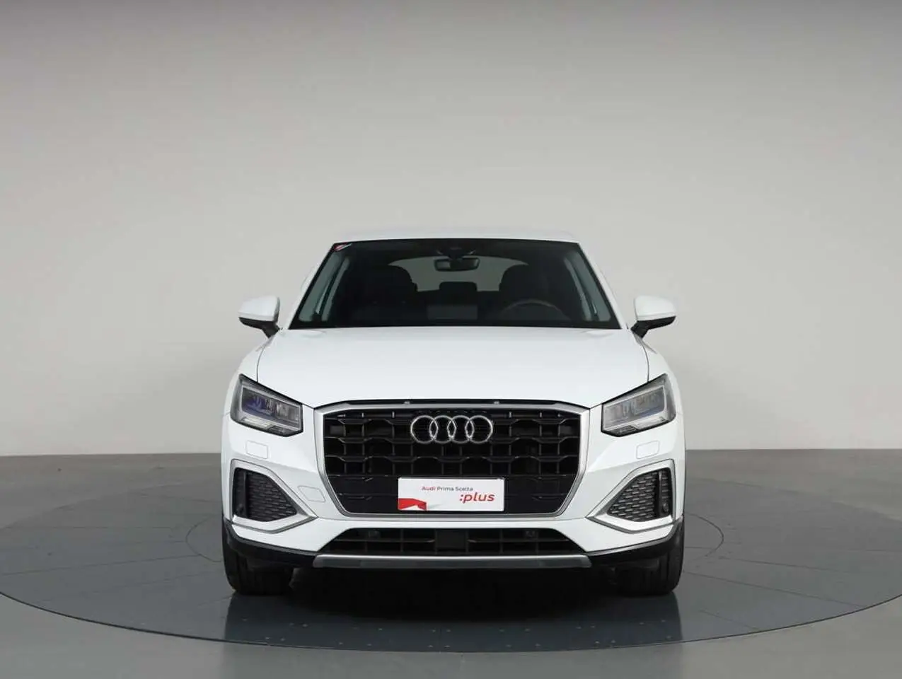 Photo 1 : Audi Q2 2023 Essence