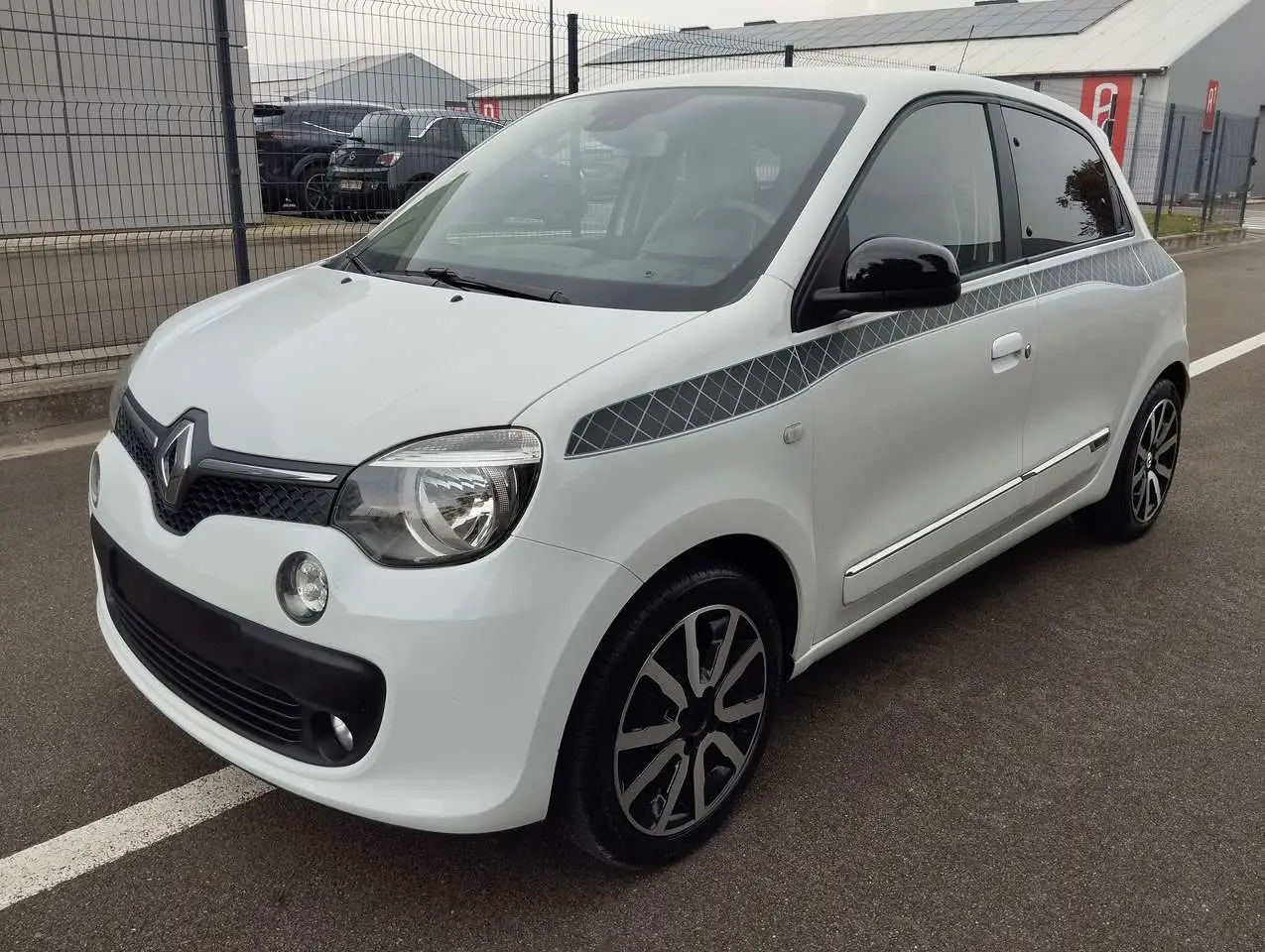 Photo 1 : Renault Twingo 2018 Essence