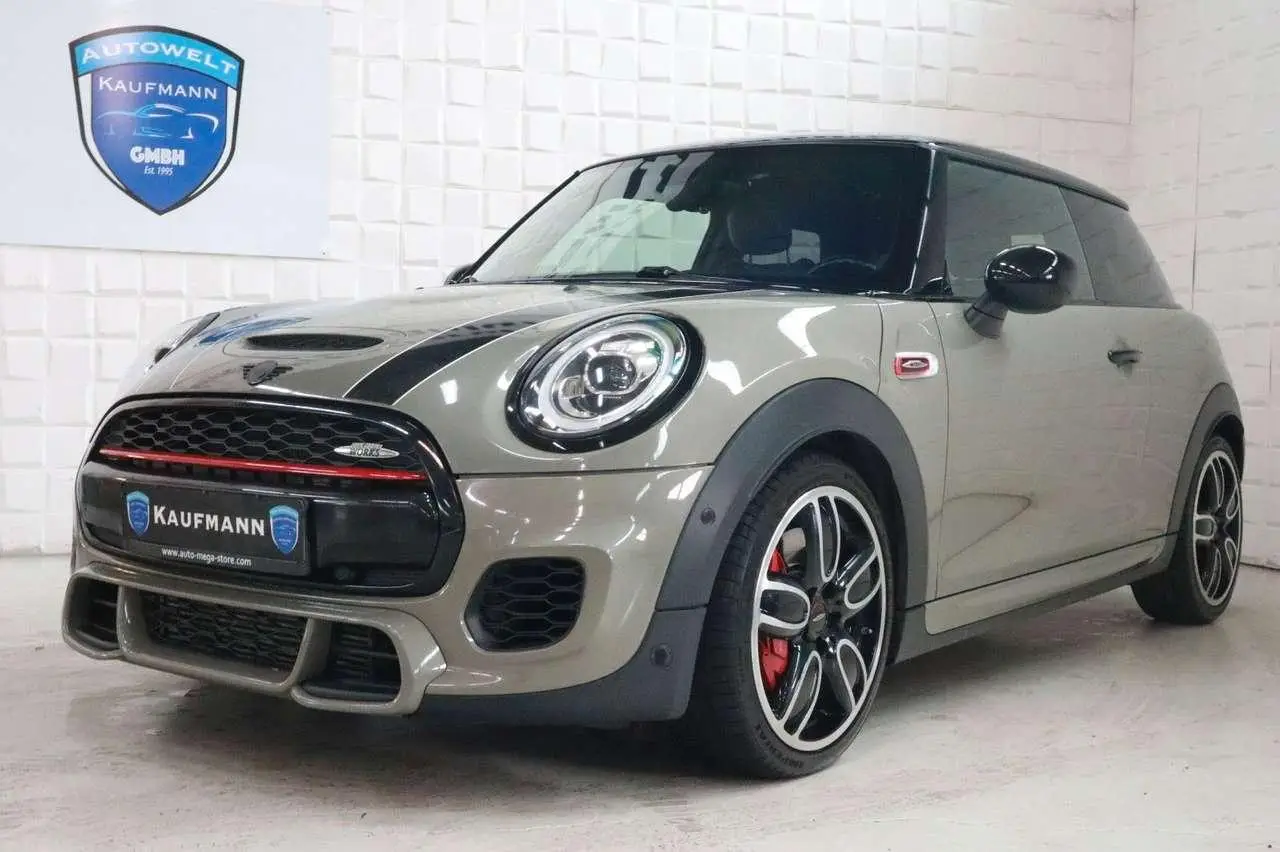 Photo 1 : Mini John Cooper Works 2018 Petrol