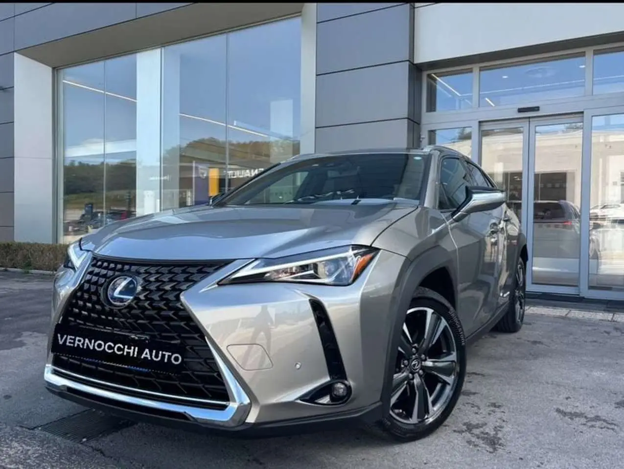 Photo 1 : Lexus Ux 2020 Hybrid