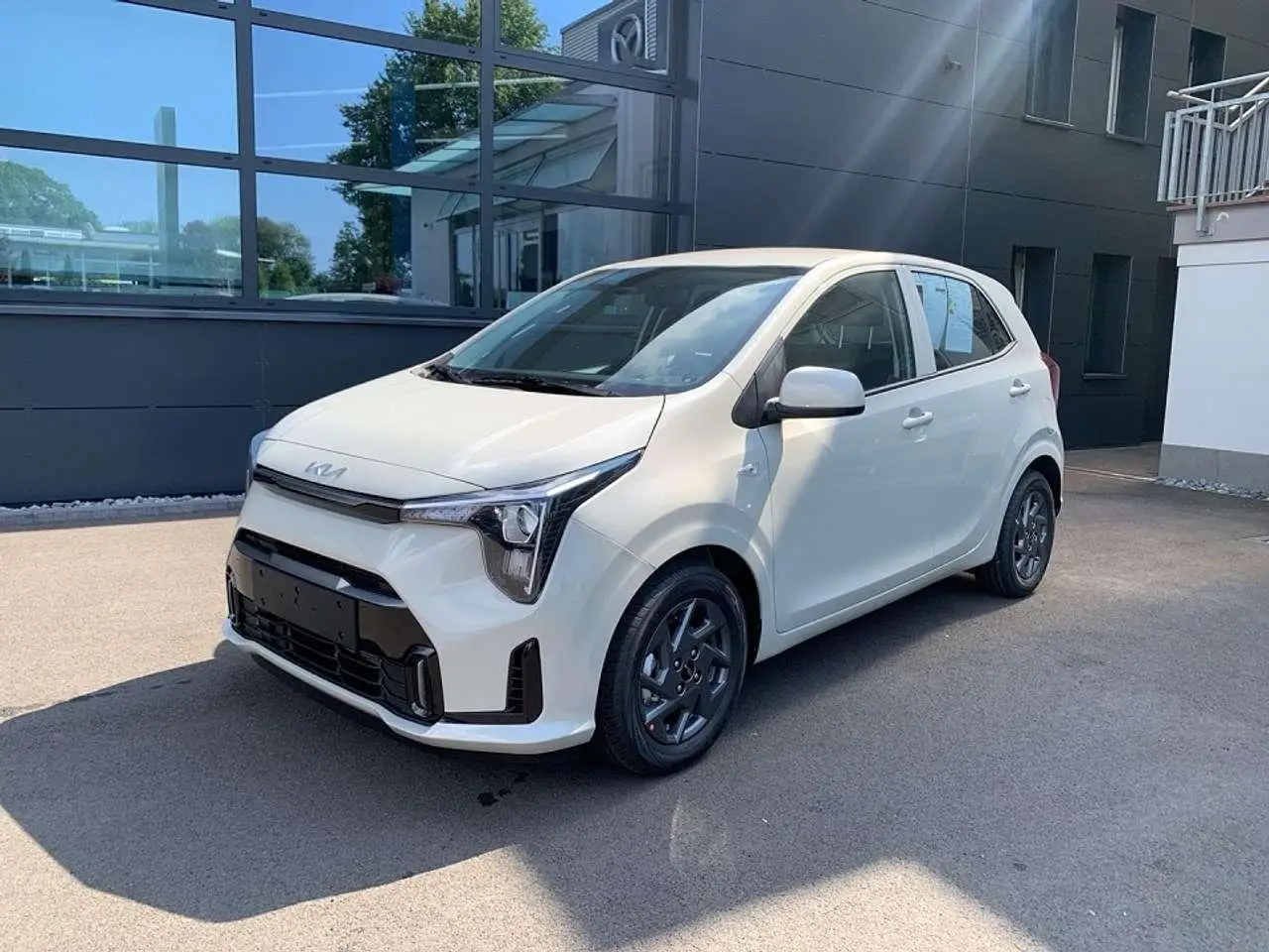 Photo 1 : Kia Picanto 2024 Petrol